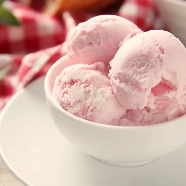 Strawberry ice cream